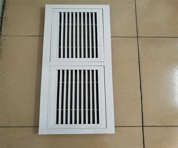 門鉸式回風(fēng)口分兩個(gè)內(nèi)框(鋁合金材質(zhì))